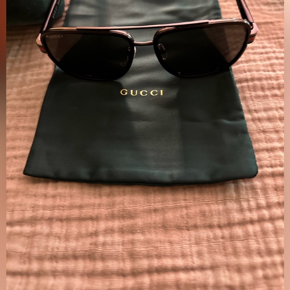 Gucci Square Aviator Sunglasses - Picture 2 of 6